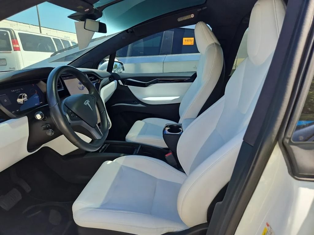 tesla model x 2020 5YJXCAE27LF231263 image tesla model x 2020 5YJXCAE27LF231263 image
